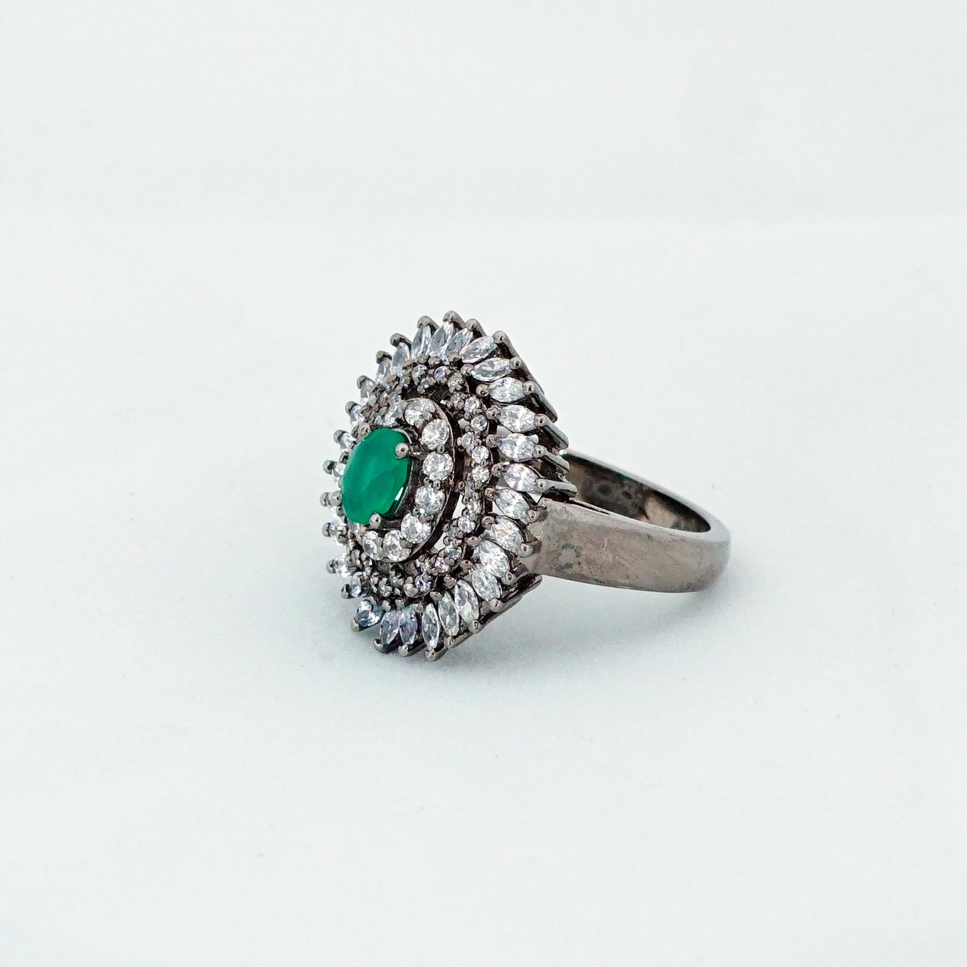 Green onyx and zircon Ring in Sterling Silver, Cocktail Ring, Green onyx Engagement Ring, Wedding Ring, Gift for Her,Mothersdaygift.