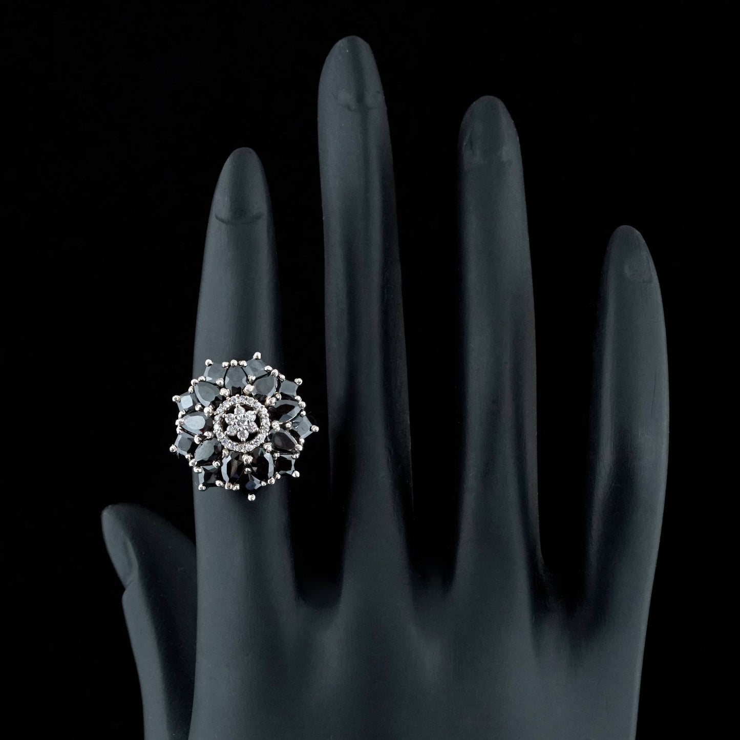 Engagement ring,Black onxy floral statement ring